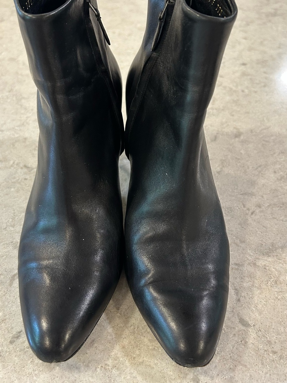 Salvatore Ferragamo Black Leather booties